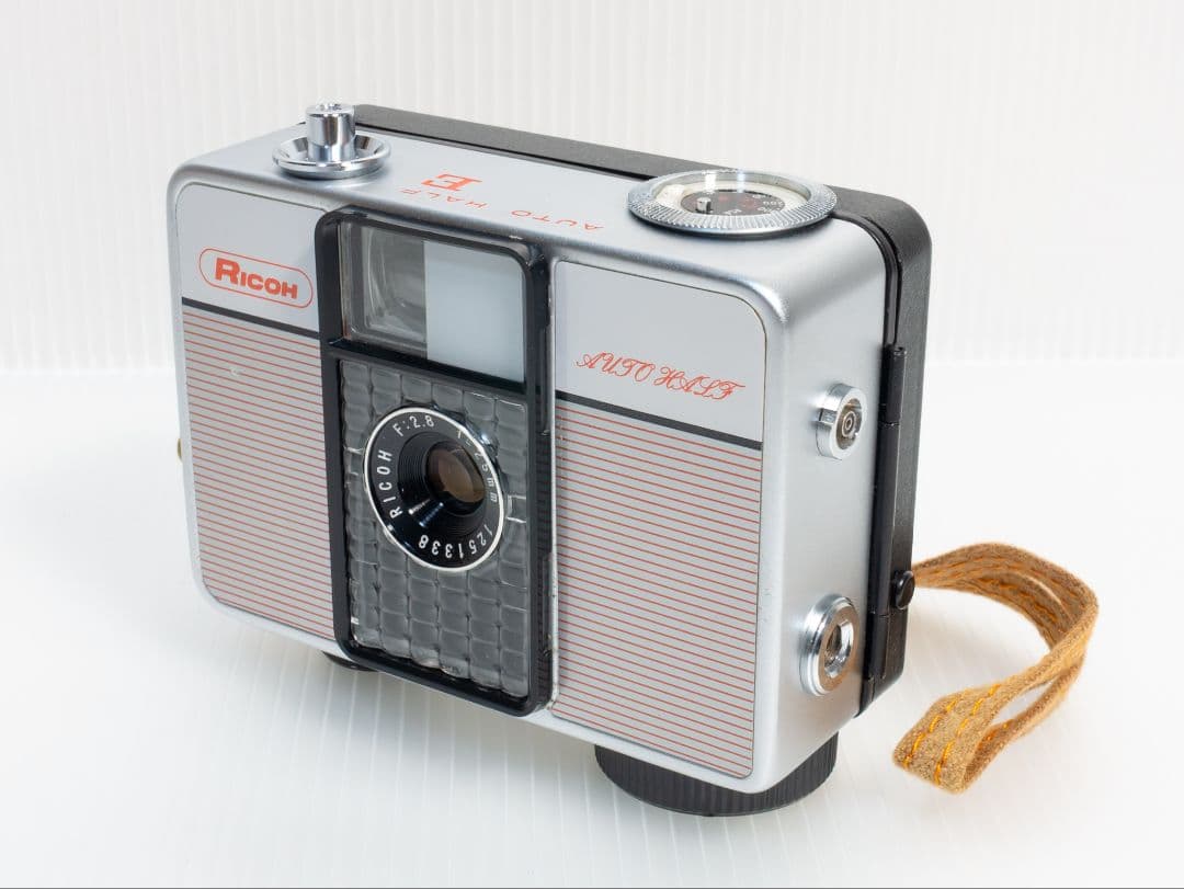 ㉔【最終値下】RICOH AUTO HALF E 「レッド 」12/31出品終了