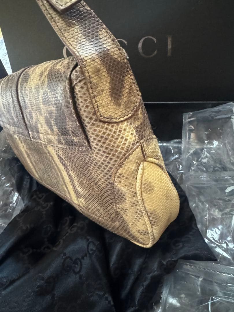 グッチ　パイソンジャッキーワンショルダーバッグ　ヘビ革
