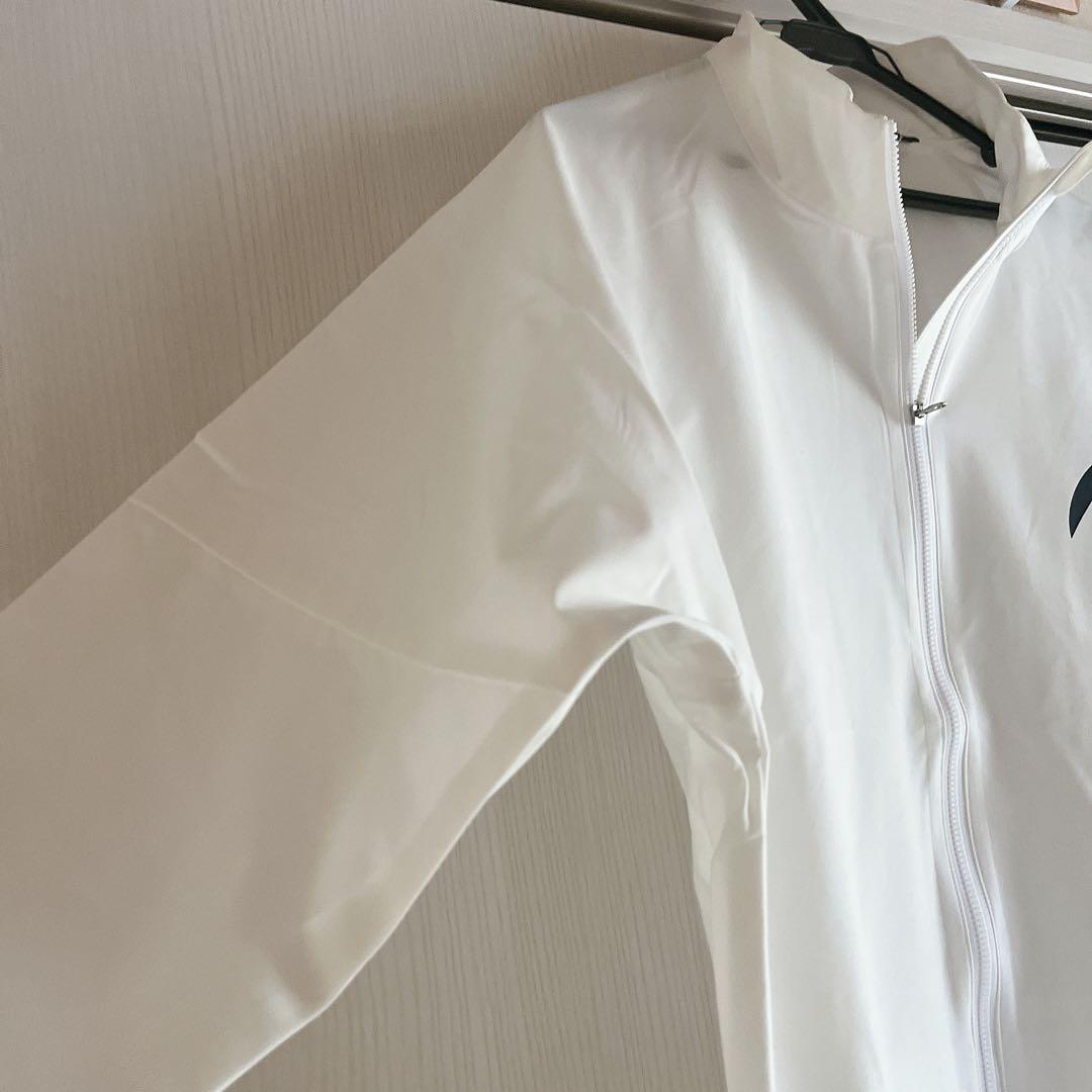 TaylorMade ホワイトジャケット XO ゴルフ