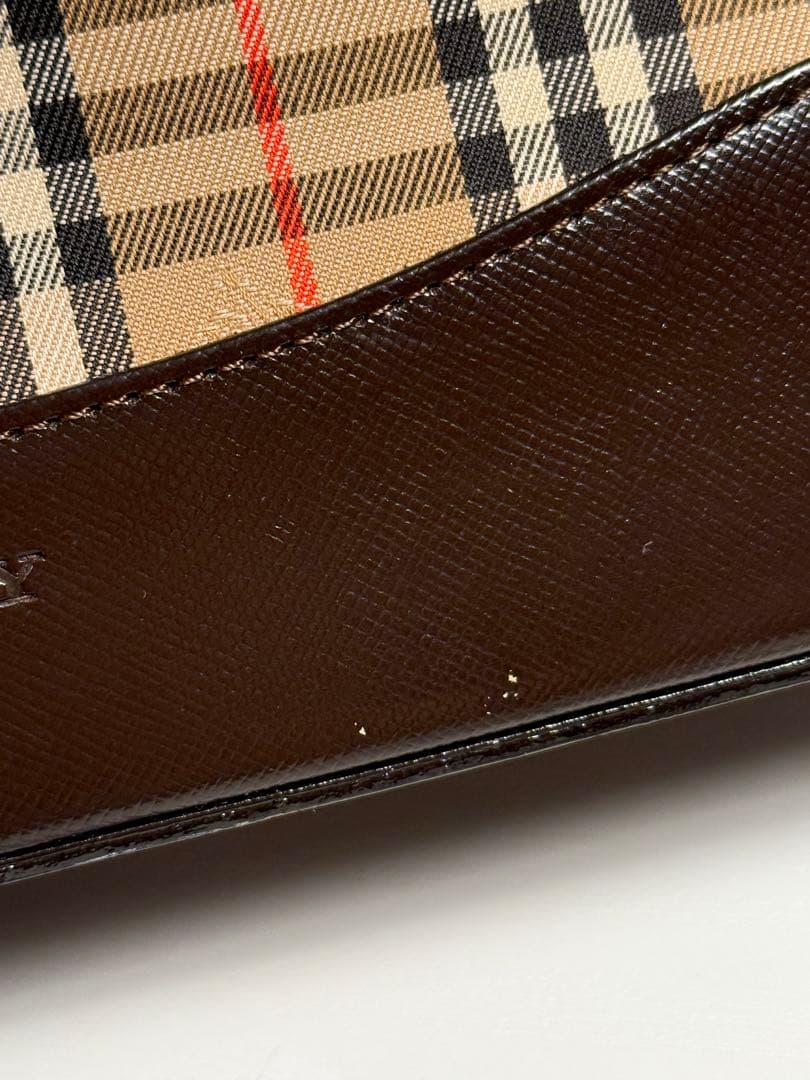 Burberry アクセサリーポーチ ワンショルダー バッグ ノバチェック