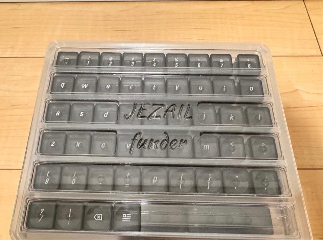 た*ろ様 Cornix LP Black / Lofree void / 他