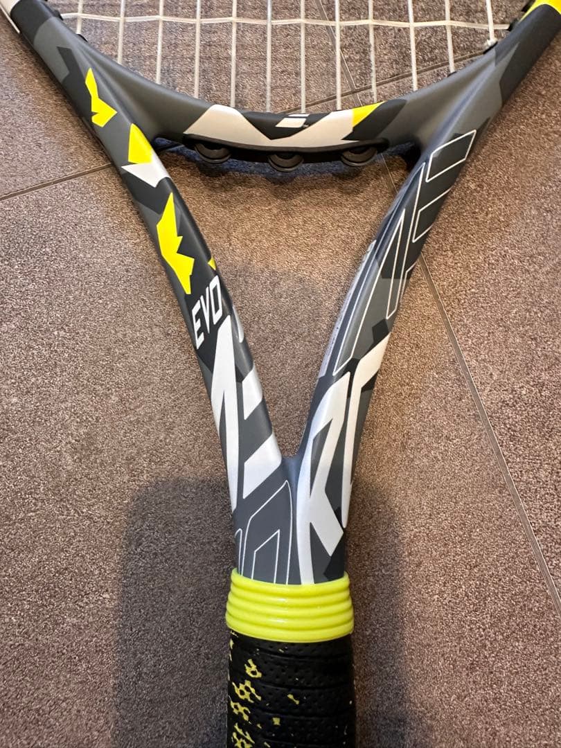 バボラ BabolaT テニスラケット エボ アエロ EVO AERO