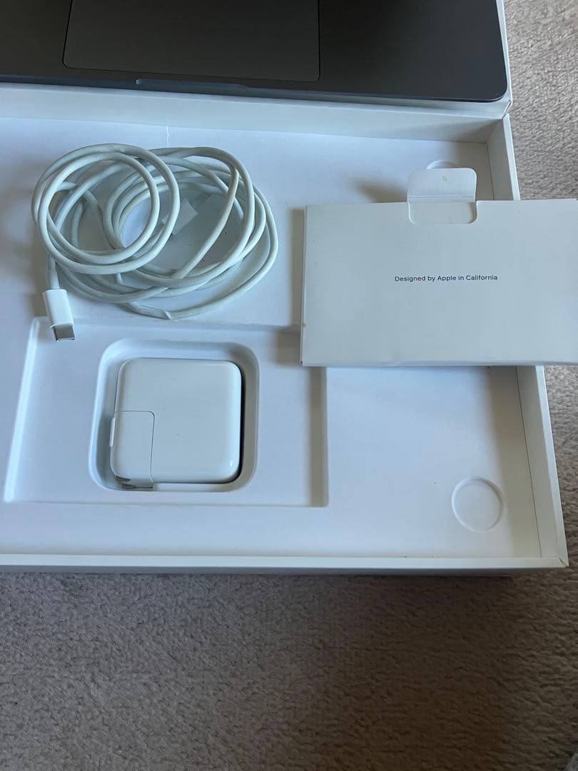 4*！様 MacBook Air A2337 スペースグレー 本体