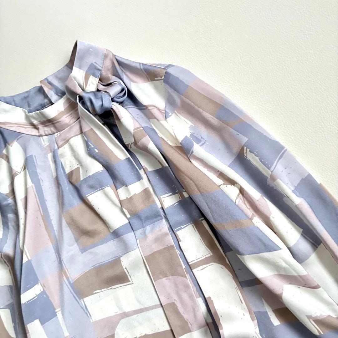 ◆極美品◆ANAYI◆スクエア幾何プリントサイドボウタイブラウス◆パープル◆S