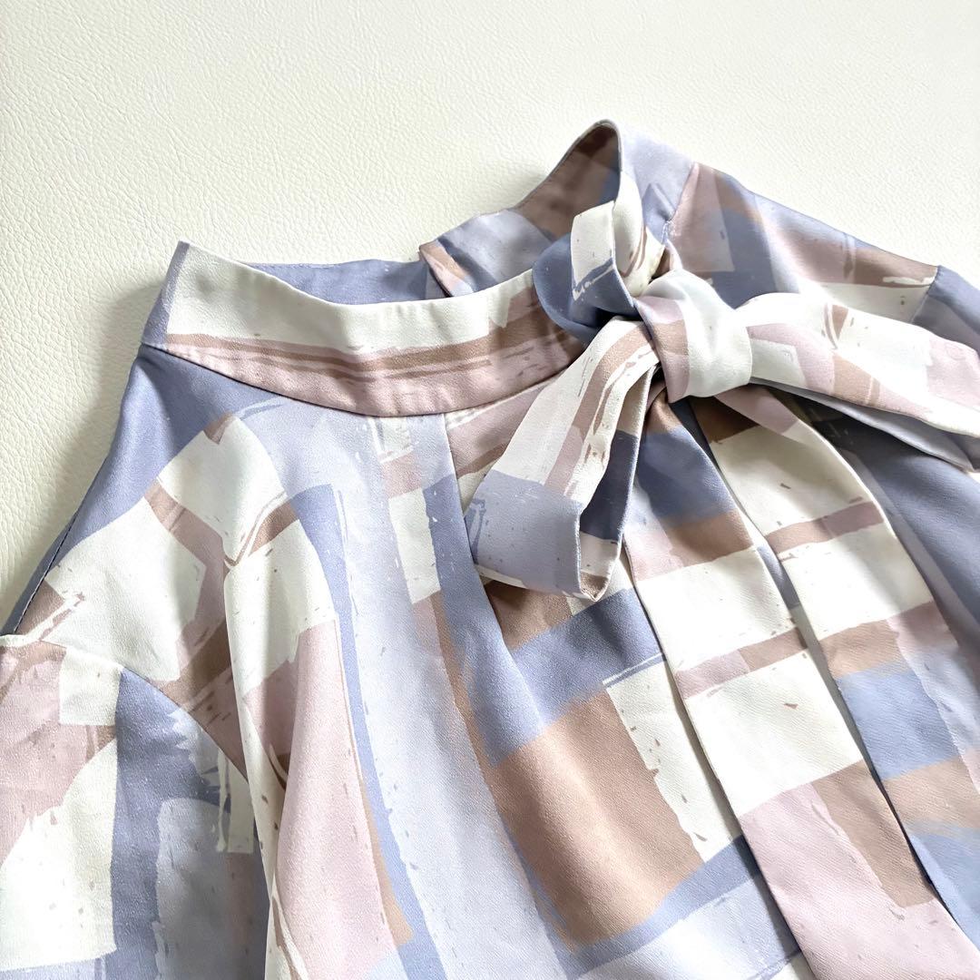 ◆極美品◆ANAYI◆スクエア幾何プリントサイドボウタイブラウス◆パープル◆S