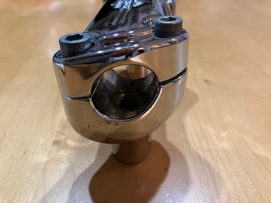 ハンドルライザー ハーレー 純正 ハンドルポスト ダイナ スポーツスター 美品