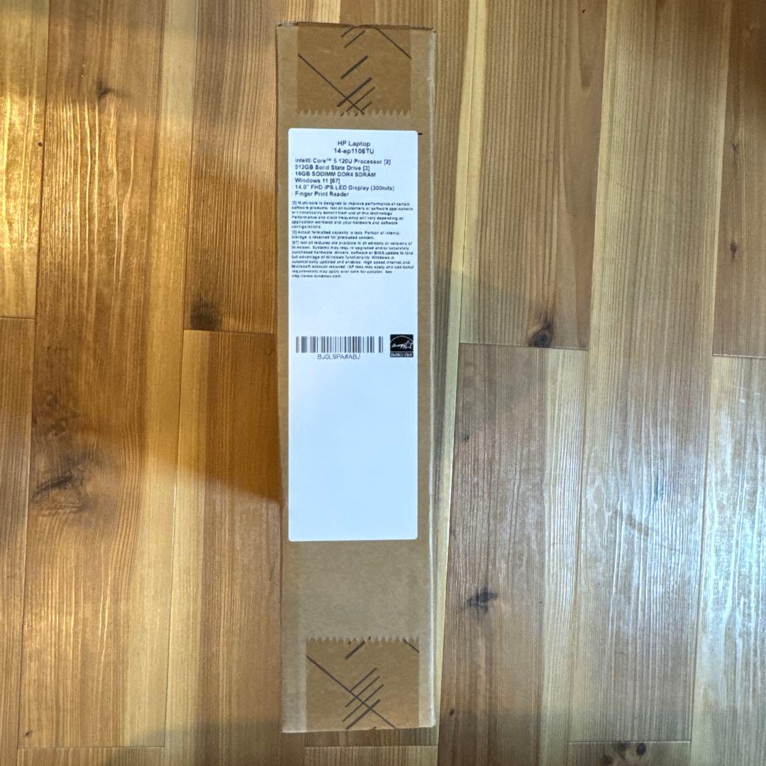 HP 14-ep1106TU ノートPC