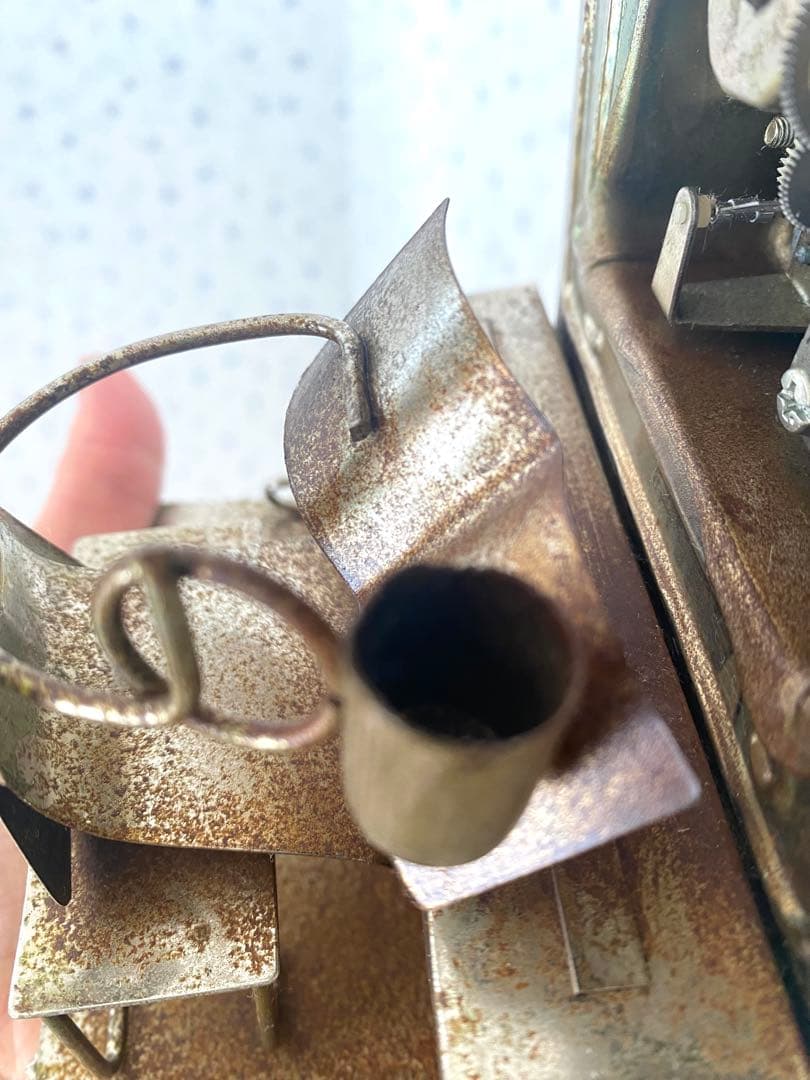 金属製ピアノオルゴール、ドイツ製、全て手作業です、非常に希少物品で