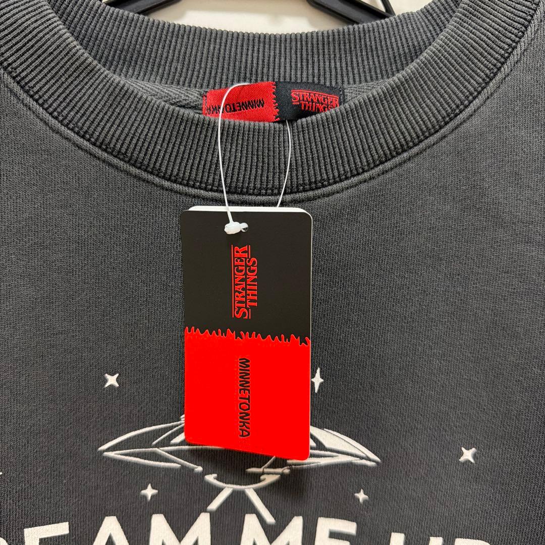 公式 ストレンジャーシングス ロビン スウェットトレーナー GREENPARKS