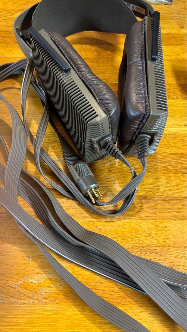 A*i様 STAX SRS-4040 SIGNATURE(ヘッドホンとのセットで