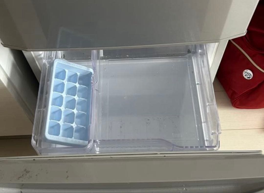 三菱ノンフロン冷凍冷蔵庫　MR-P15Z-S 2016年製