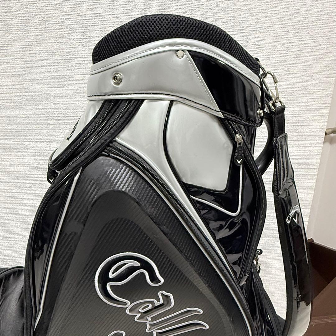 美品キャロウェイ　ド迫力大きめキャディバッグ　エナメル　9型　ブラック×シルバー