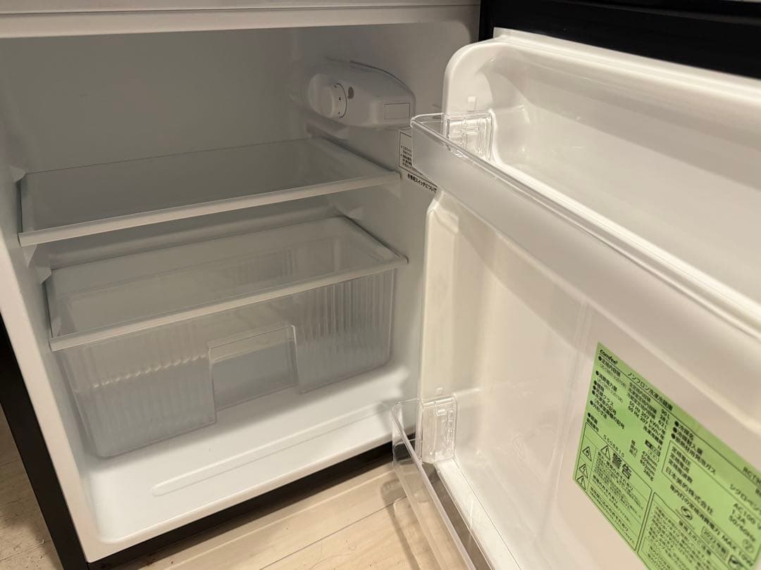 (7月25日廃棄)コンフィー(COMFEE’) 冷蔵庫 90L 2ドア 右開き