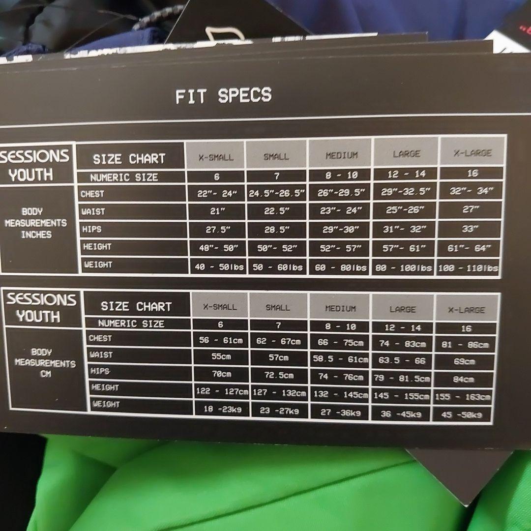 セッションズ スノボジャケット ジュニアL 150センチ相当 SESSIONS