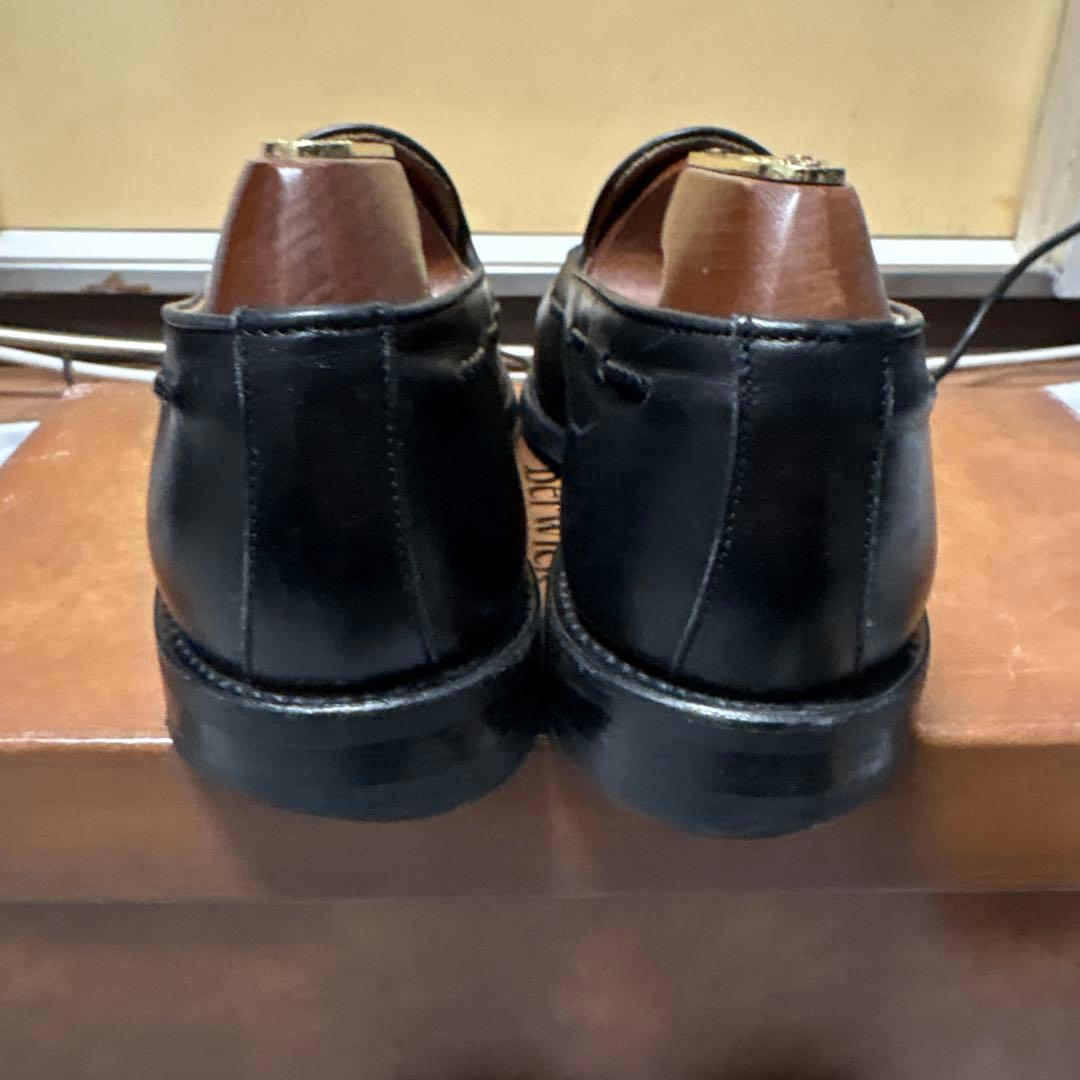 Berwick タッセル ローファー