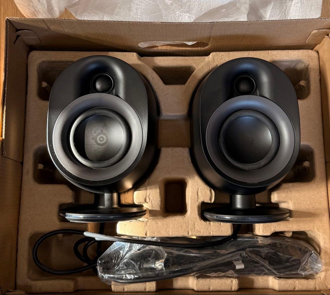 Steelseries ゲーミングスピーカー Arena 9!