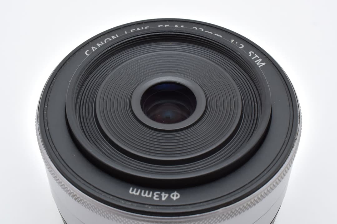 ほぼ未使用 Canon EF-M 22mm F2 STM キャノン #8984