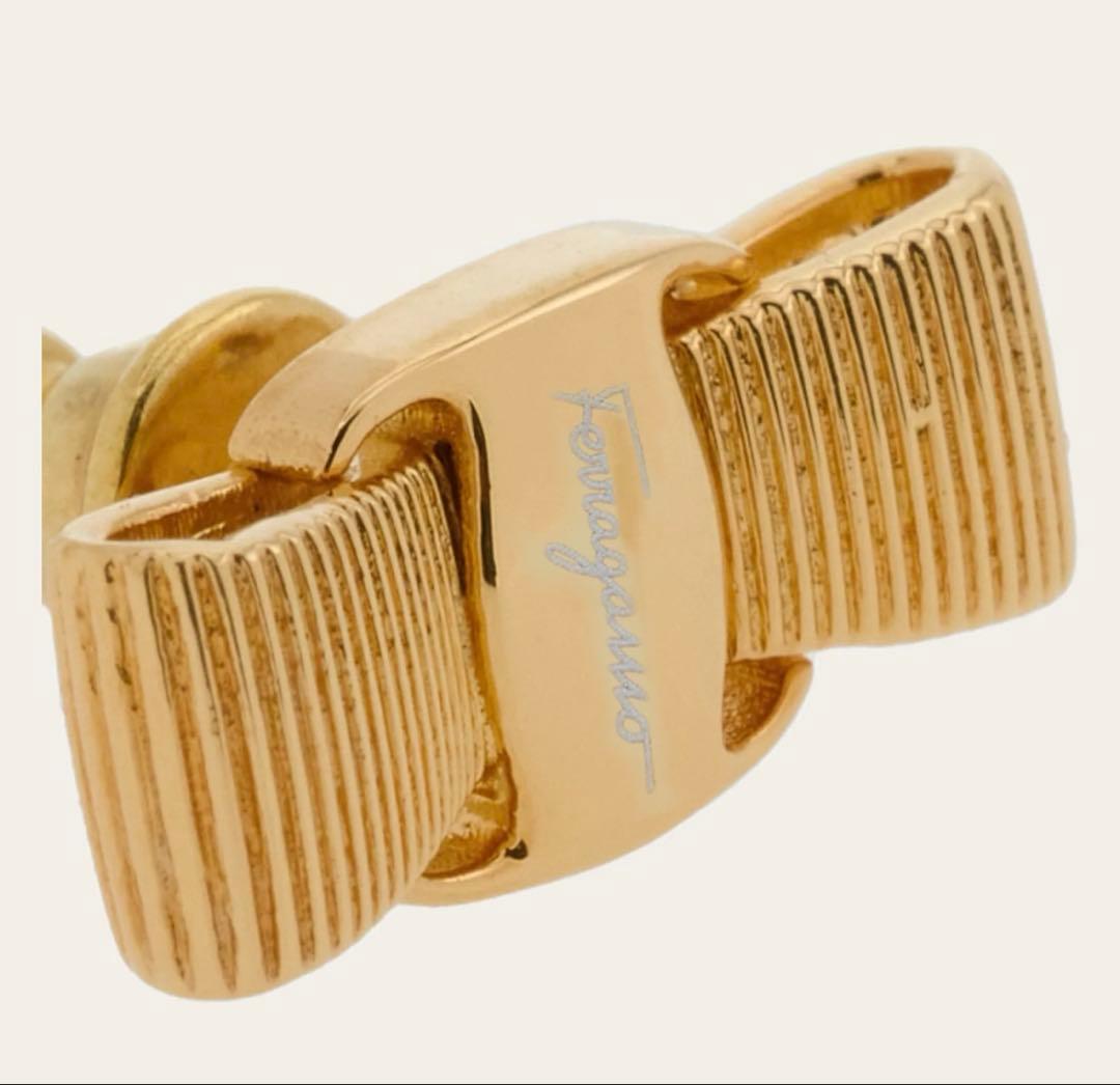 Ferragamo ピアス(片方)