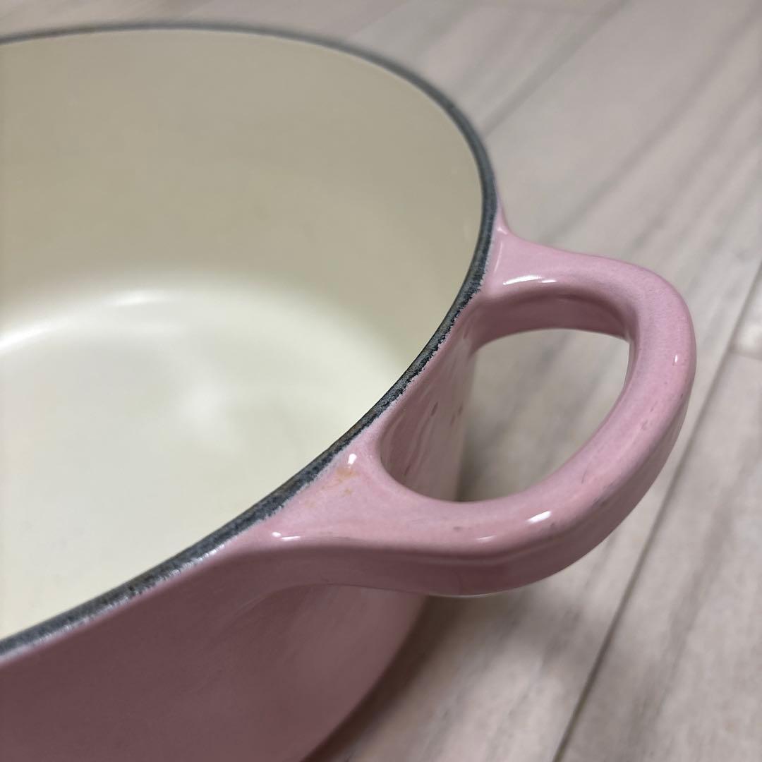 ル・クルーゼ　22cm 鍋　ピンク