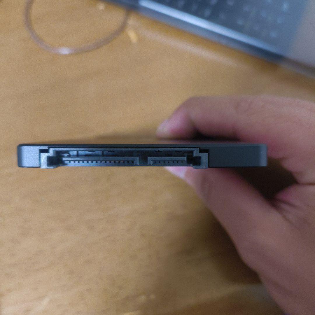 ふぁいたーふぁいたー01　Samsung　SSD 2TB 値下げ可