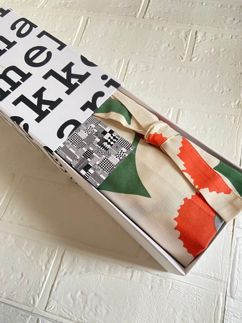 マリメッコ　60周年限定　エプロン　新品未使用