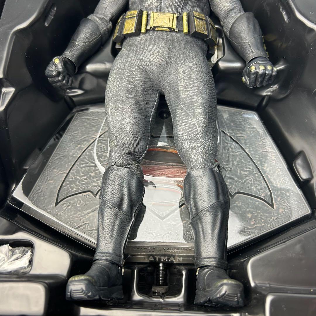 バットマン　／　ホットトイズ　バットマンvsスーパーマン　ボーナスアクセサリー付