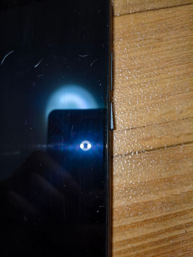 Xiaomi 11T 背面割れ