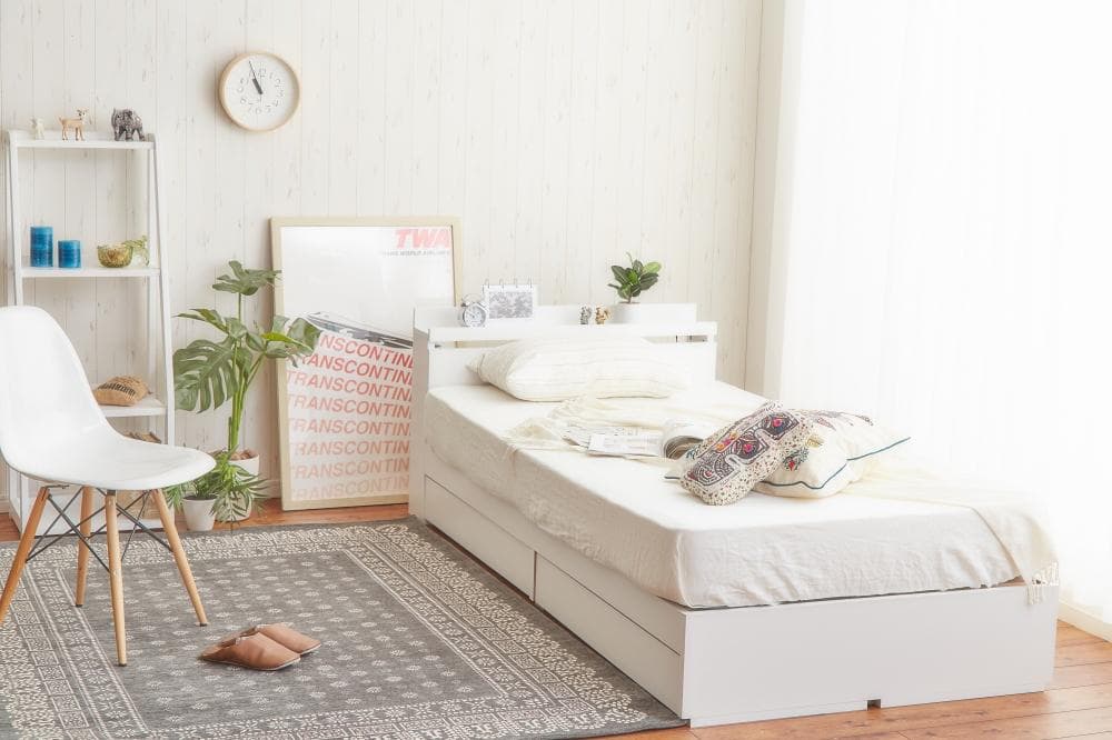 【新品・送料無料】【ダブル】Pluto 収納付きベッド（マットレス付き）