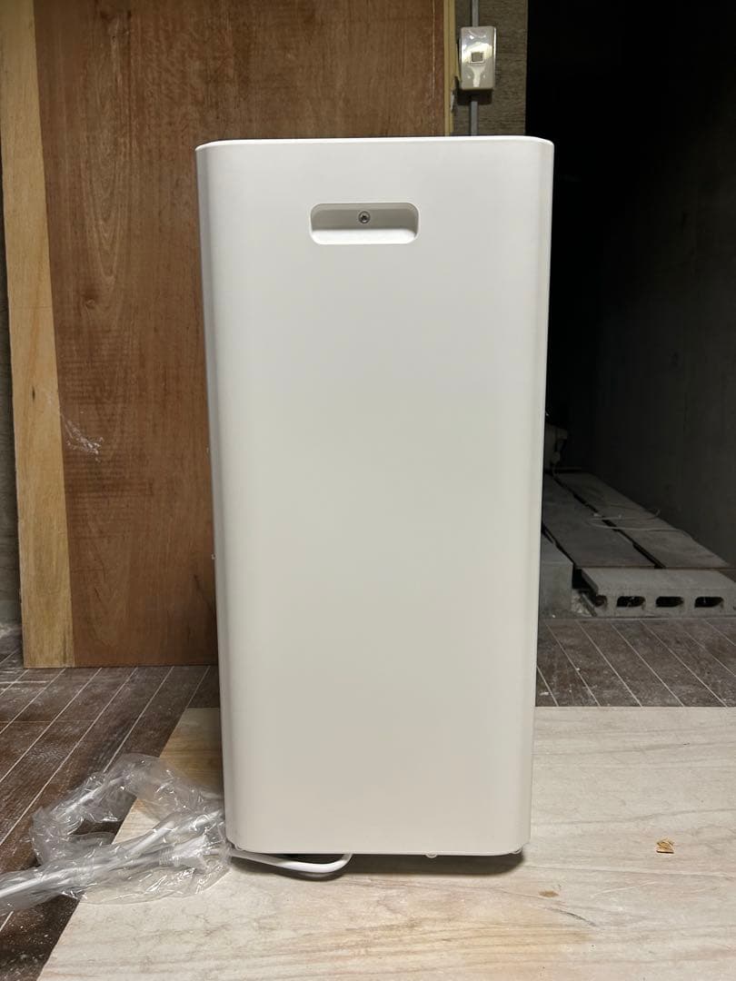 ポータブルクーラー IPP-2225U 28kg ホワイト