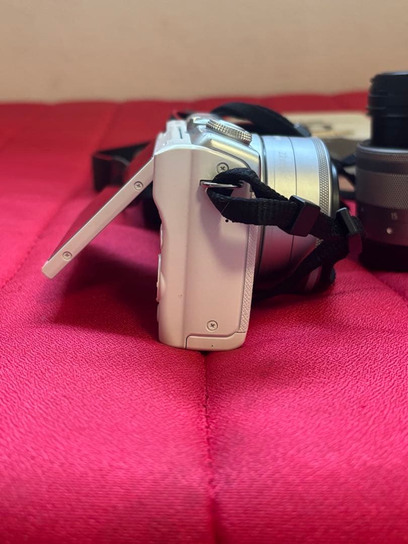 ♥️セール中♥️ Canon EOS M200 ホワイト セット