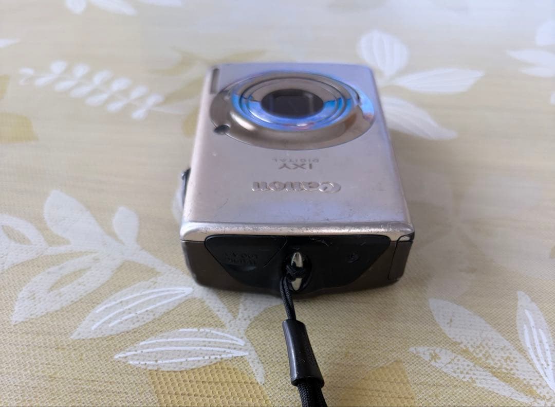 Canon IXY 920IS デジタルカメラ ジャンク品