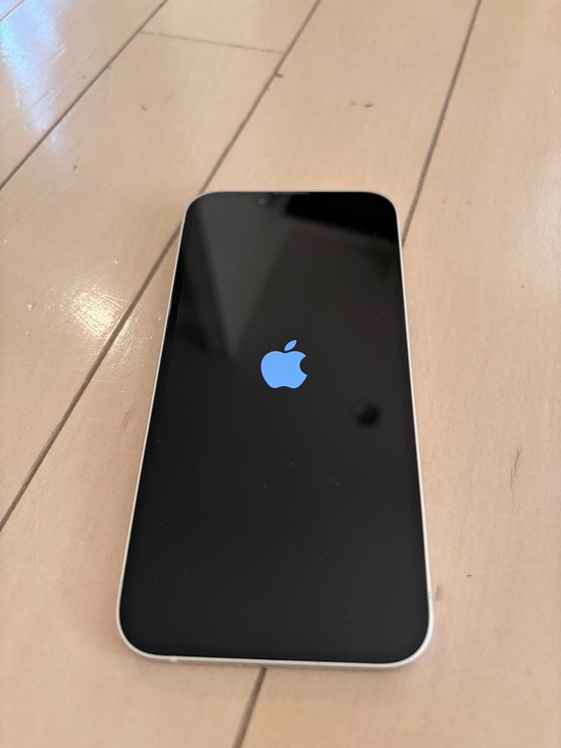 Apple iPhone 13 スターライト　バッテリー新品
