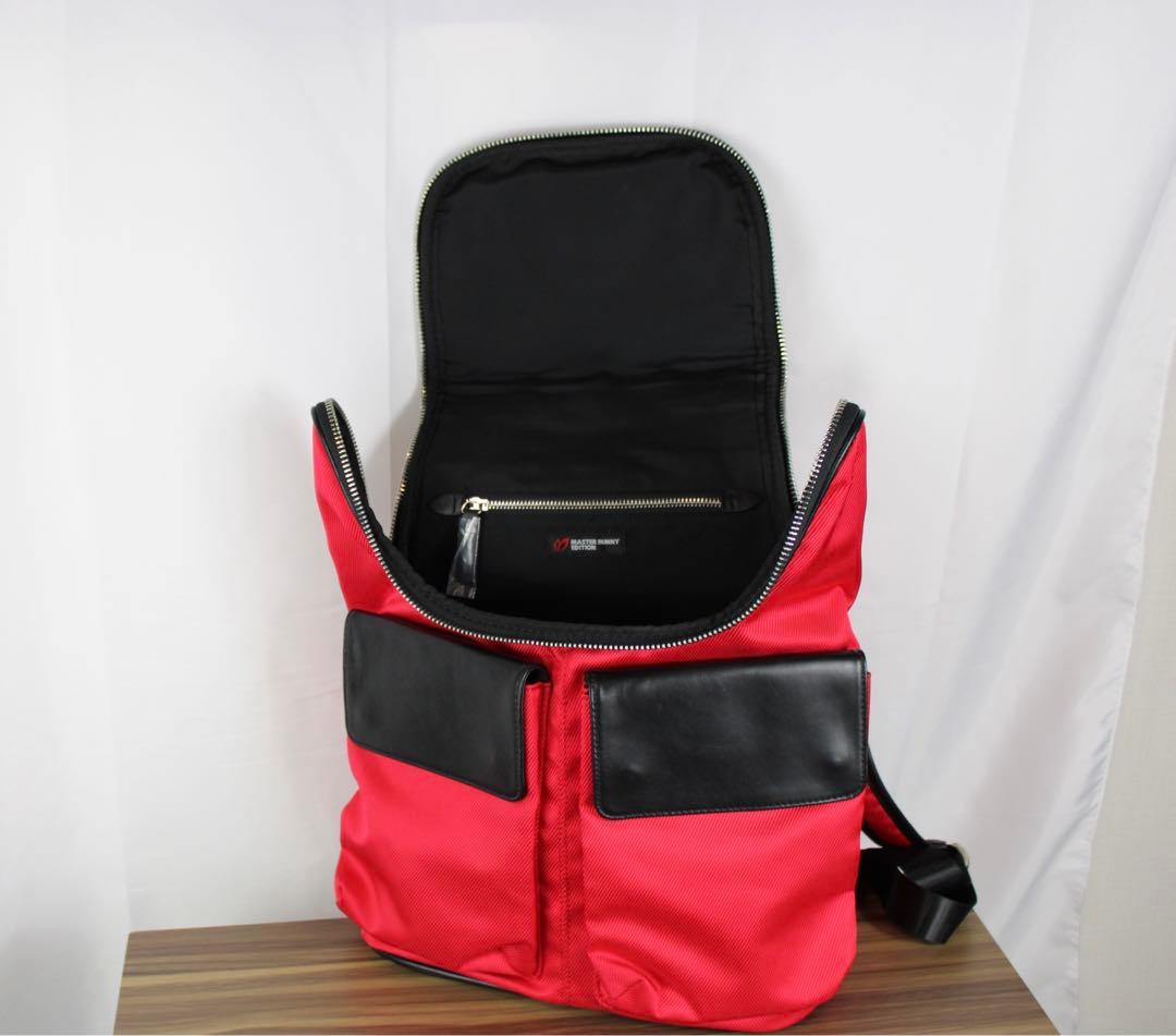 【新品・未使用】マスターバニー　PE&レザーバックパック
