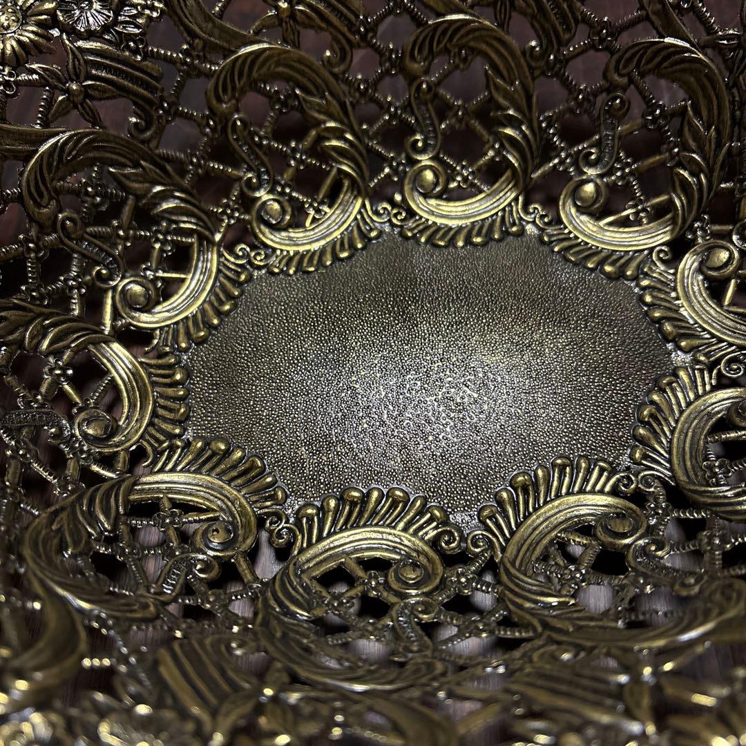 【アンティーク・素材不明・真鍮風】イタリア製 バスケット