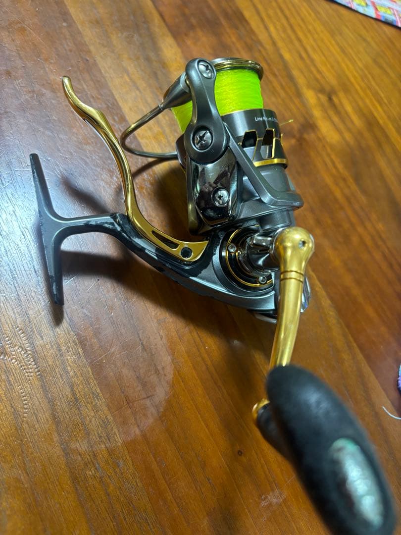 IMPULT 30M05H-LBD スピニングリール