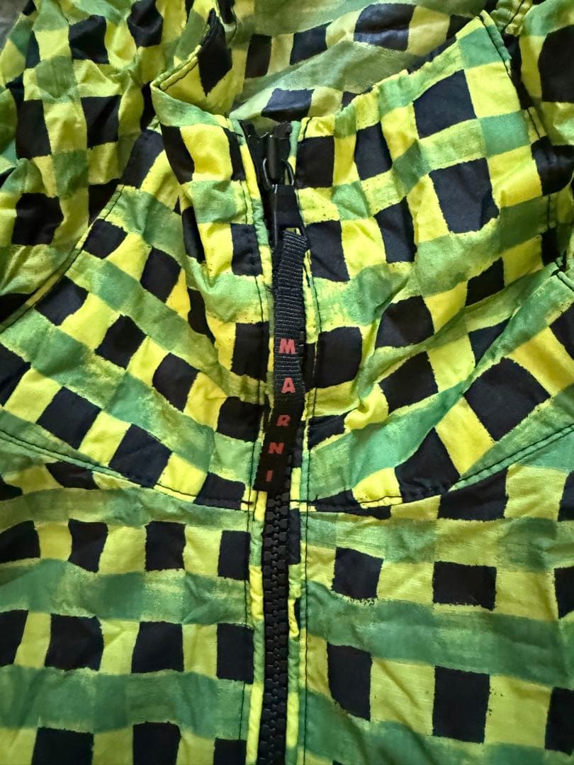 【新品未使用】希少品✨　UNIQLO×MARNI ポケッタブルパーカー Sサイズ