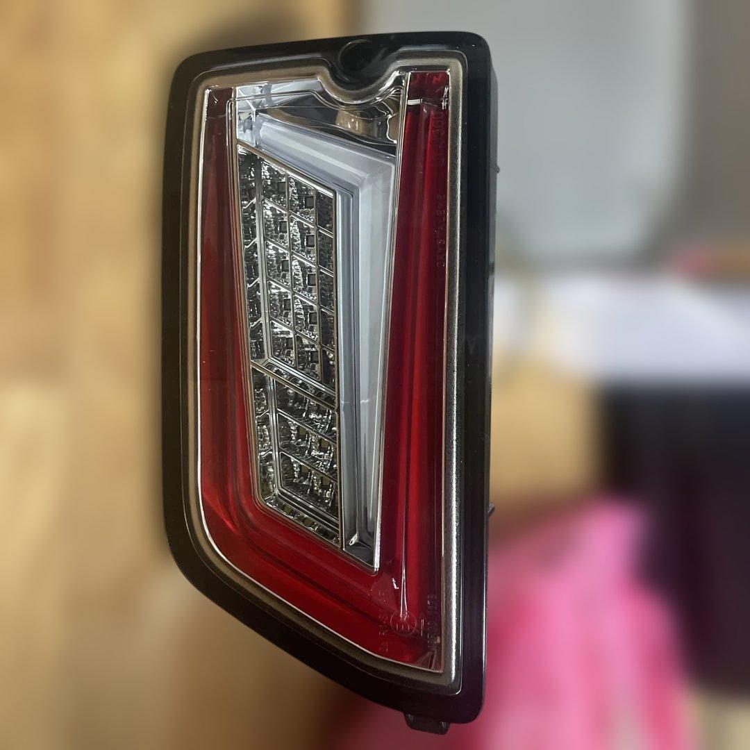 toraji117！ アトレーS700V 角型テールライト 赤/クリア