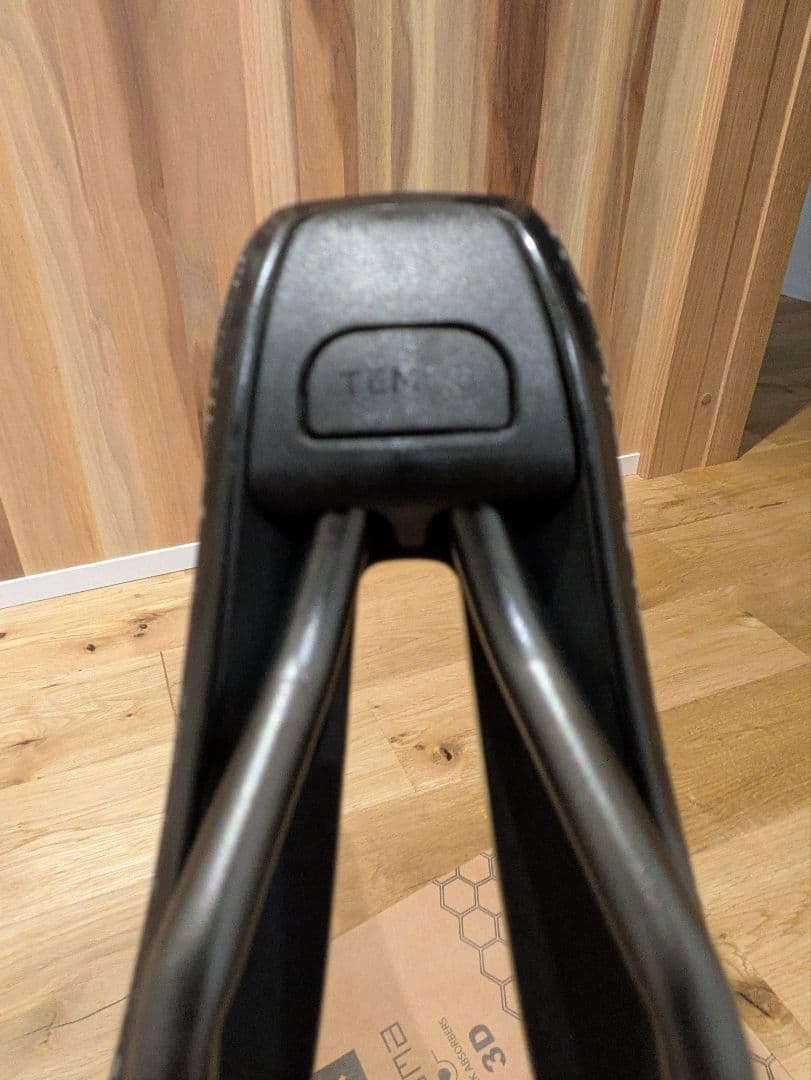 フィジーク　サドル　fizik ARGO TEMPO R3 160mm