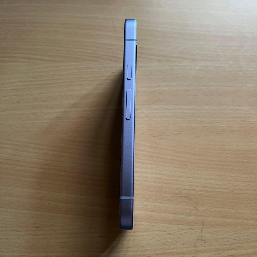 ほぼ新品　Google Pixel9a アイリス　128GB