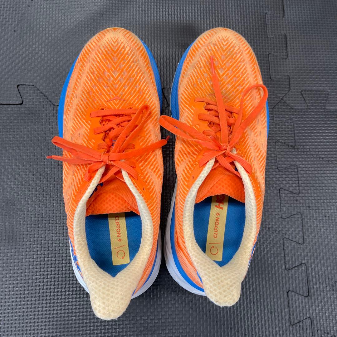 HOKA ONE ONE（ホカ オネオネ）CLIFTON 9 サイズ26.5