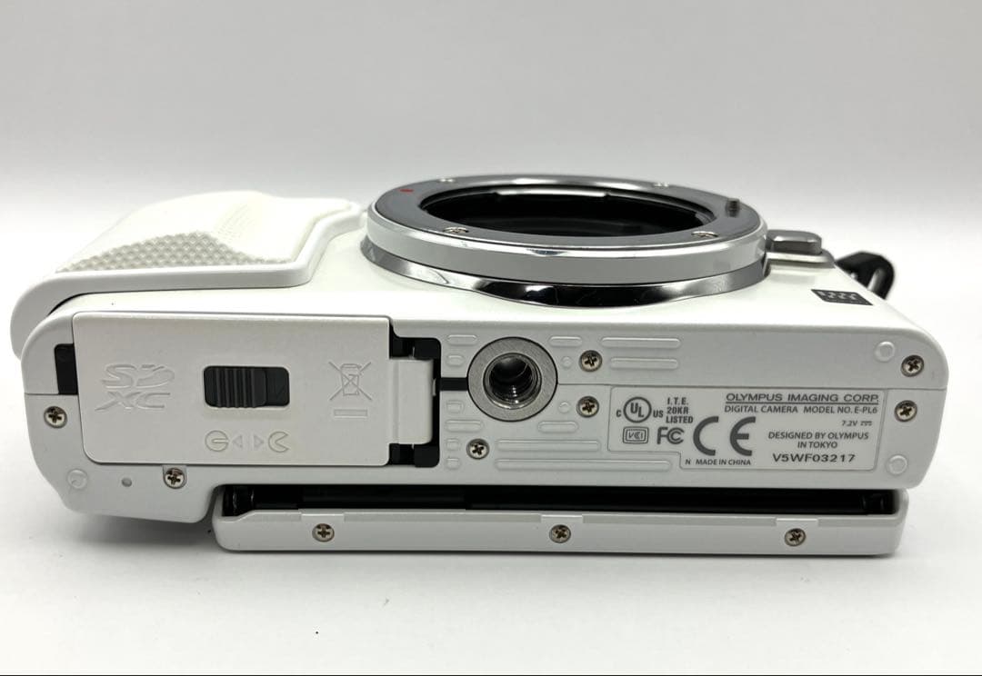 OLYMPUS E-PL6 ダブルズームキット　ショット数29回