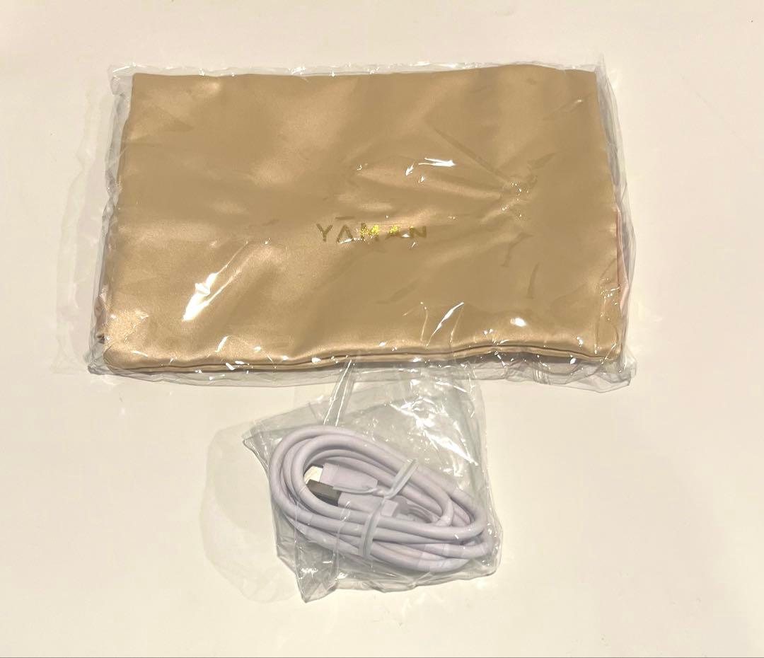 新品☆ ヤーマン 美顔器 フォトプラスシャイニーネオ YJFM18N ゴールド