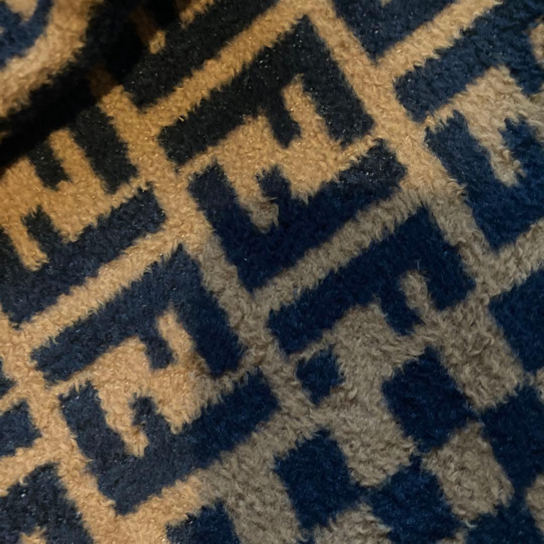 お値下げFENDI ズッカ総ロゴ　毛布　ヴィンテージ