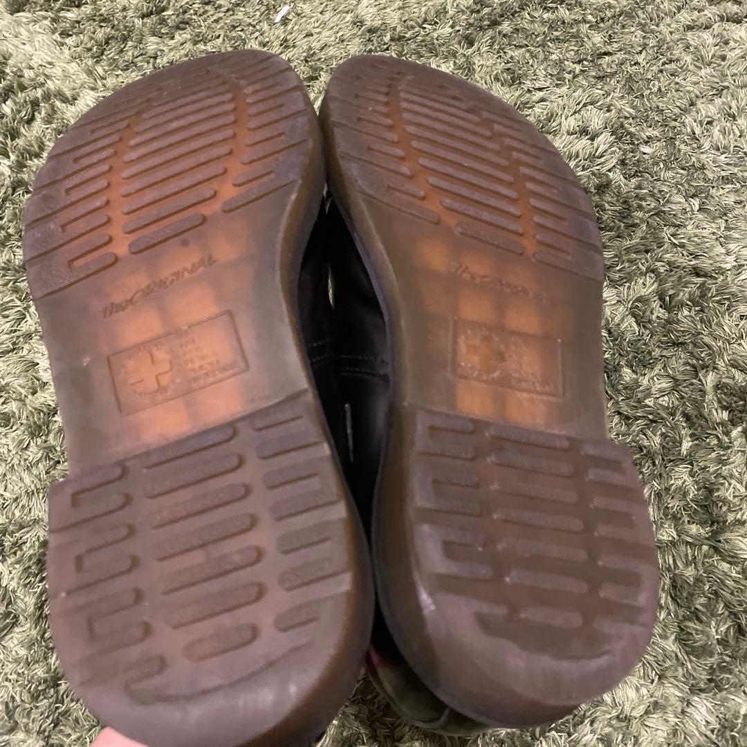 最大サイズUK6！美品！ドクターマーチンPOLLEYTバーストラップパンプス