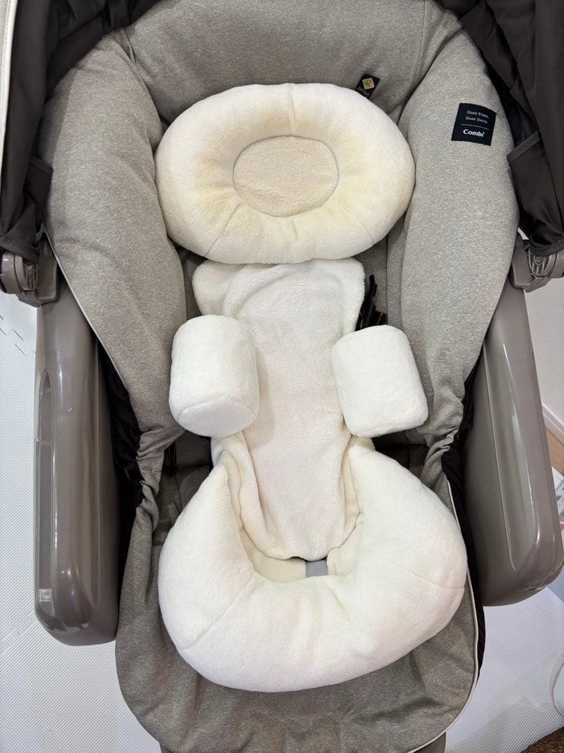 電動調整機能付きベビーチェア グレー