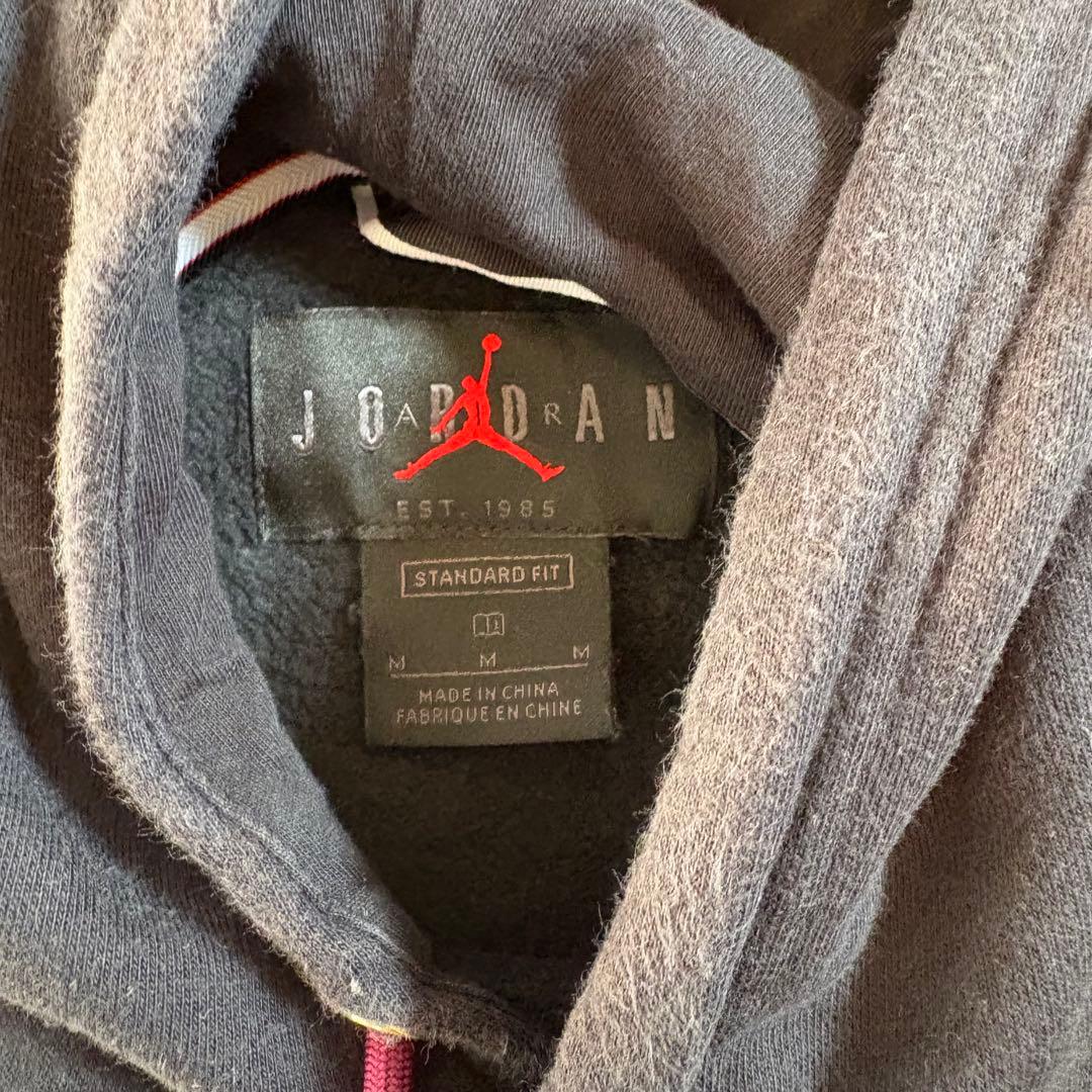 【美品】Jordan PARIS パーカー Mサイズ ブラック/パープル