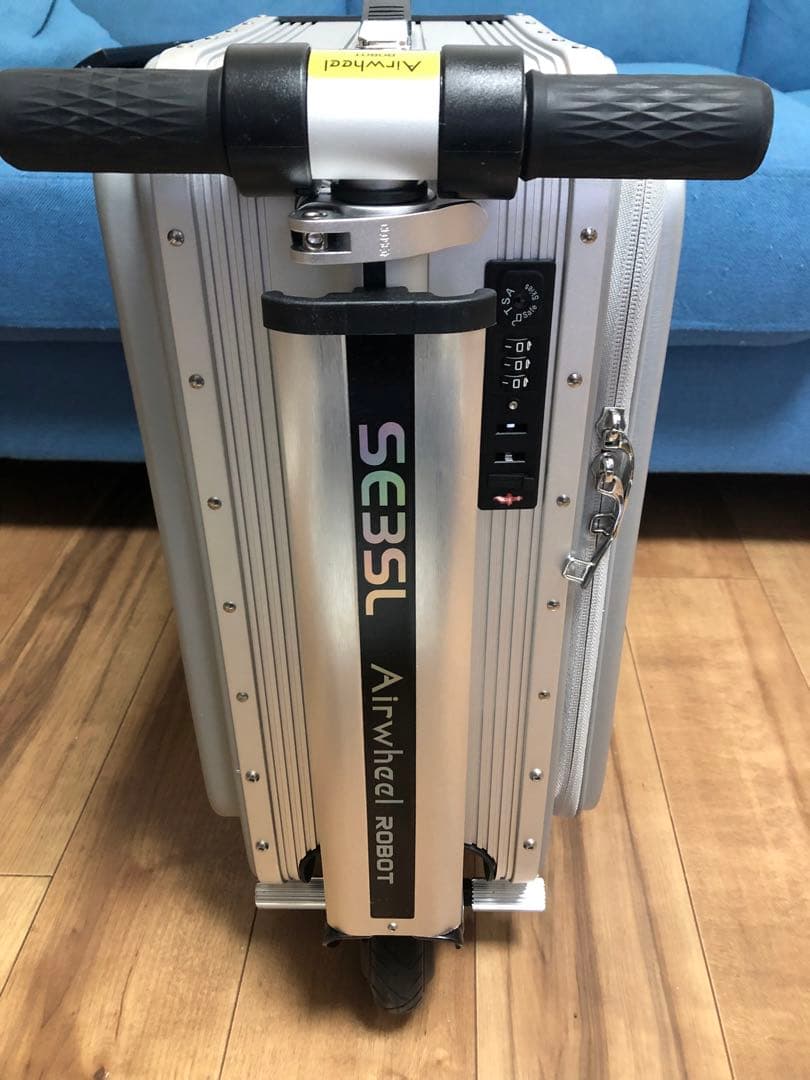 Airwheel SE3SLシルバー スーツケース キャリーケース