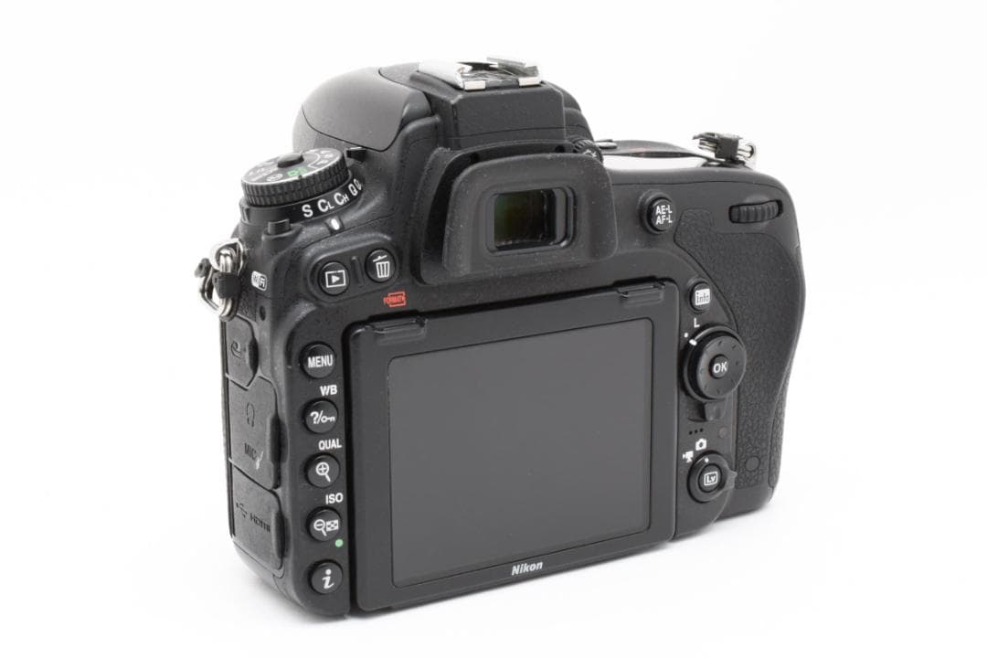 ■ 美品 ■ ニコン　Nikon D750 ボディ 《S数13651回》
