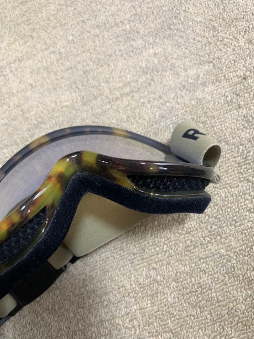 Y*ん様 REVOLT SUPER LIGHT FRAME TORTOISE ゴ