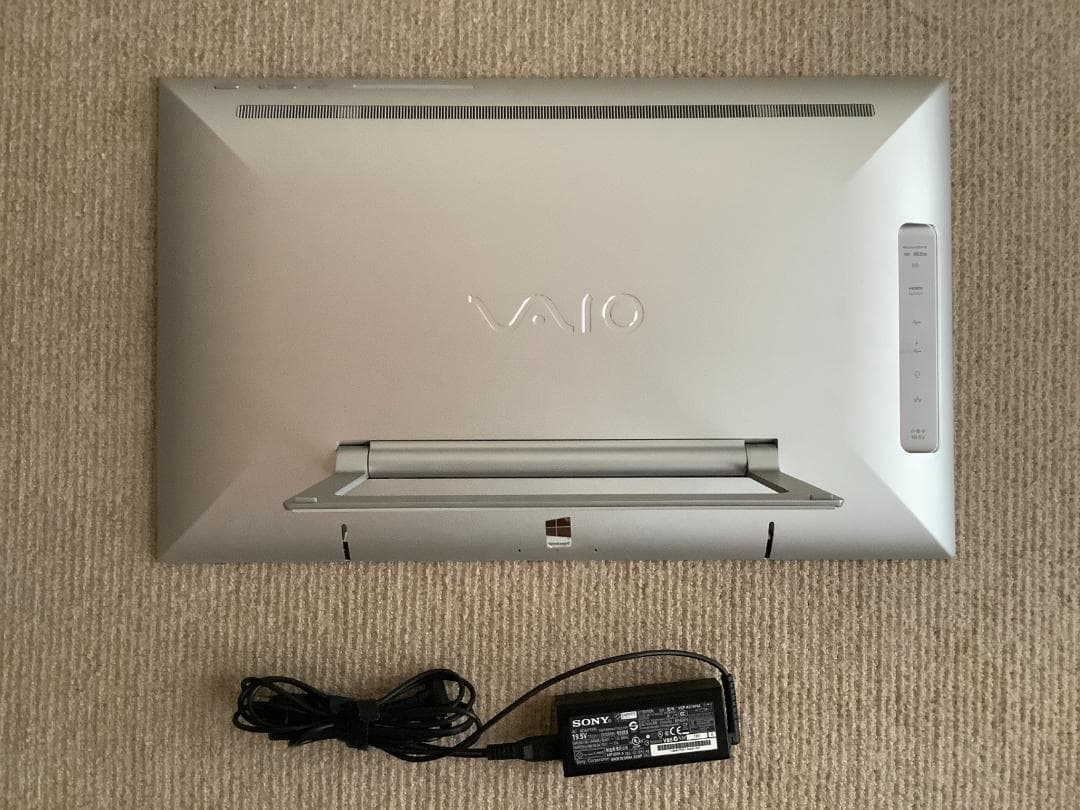 SONY VAIO TAP21タッチスクリーンSSD (価格相談有り)